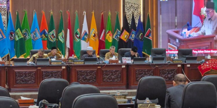 DPRD Sumbar Tetapkan  Rekomendasi Atas LKPJ Kepala Daerah Tahun 2023