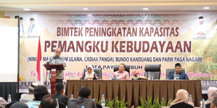 Buka Bimtek Peningkatan Kapasitas Pemangku Kebudayaan, Ketua DPRD Sumbar Sebut Perlu  Upaya Ekstra Majukan Payakumbuh