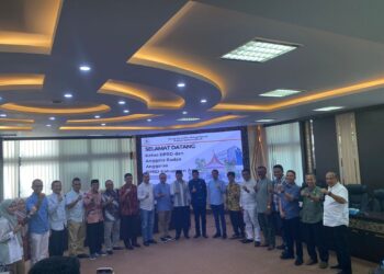 Sekretaris DPRD Sumbar Raflis Terima Kunjungan Banggar DPRD Agam