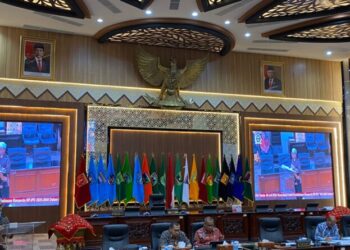 DPRD Sumbar Bahas Ranperda RPJPD 2025-2045 dengan Mengadakan Konsultasi Publik