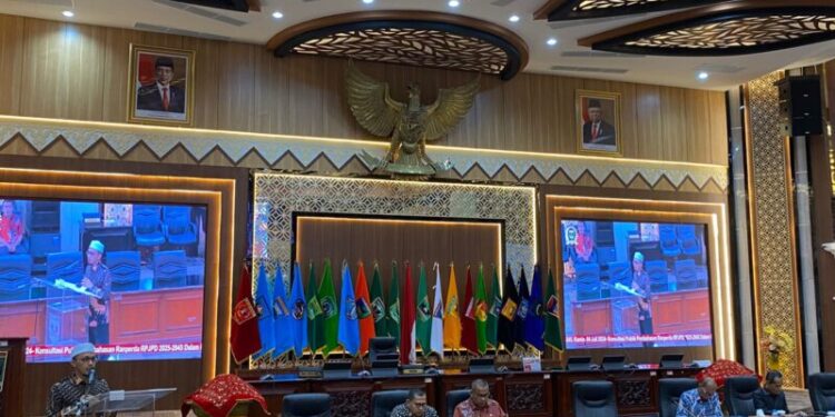 DPRD Sumbar Bahas Ranperda RPJPD 2025-2045 dengan Mengadakan Konsultasi Publik