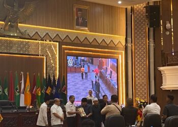 Gubernur Sampaikan Pengantar KUA-PPAS 2025 pada DPRD Sumbar