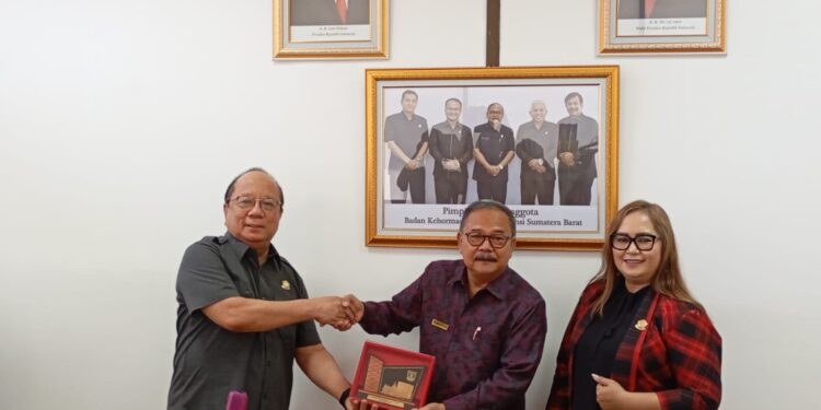 BK DPRD Sulawesi Tenggara Sharing Tugas Pokok dan Kewenangan ke BK DPRD Sumbar