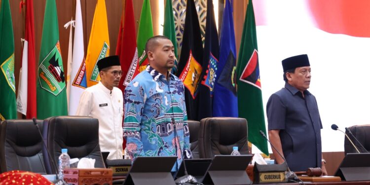 DPRD Sumbar Gelar Rapat Paripurna Penyampaian Jawaban Gubernur Terhadap Pandangan Umum Fraksi-Fraksi