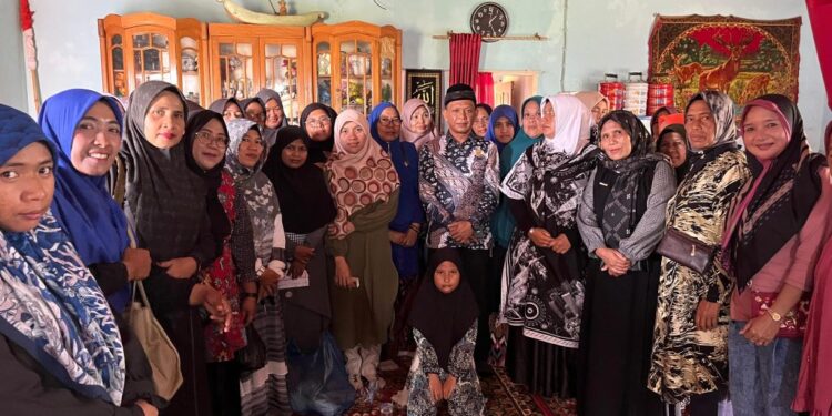 Ridwan Dt Tumbijo Gelar Reses di Nagari Koto Malintang