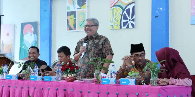 Ketua DPRD Sumbar Muhidi Kunjungi SMAN 3 Painan Boarding School