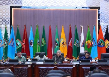 DPRD Sumbar Sahkan APBD 2025