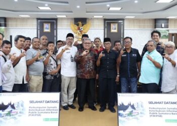 Ketua DPRD Sumbar : Keterbukaan Informasi Publik Pondasi Wujudkan Pemerintahan yang Baik