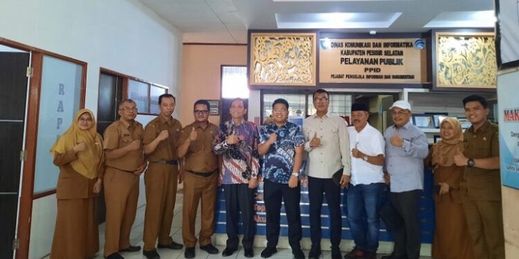 Komisi I DPRD Sumbar Tinjau SPBE Dinas Kominfo di Pessel