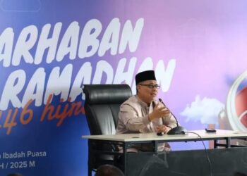 Ketua DPRD Sumbar  Berikan Tausiyah Ramadhan di Bank Nagari