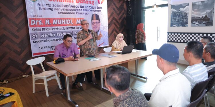 Sosper Ketahanan Keluarga, Ketua DPRD Sumbar Muhidi Ajak Orang Tua Jaga Anak dari Pengaruh Negatif