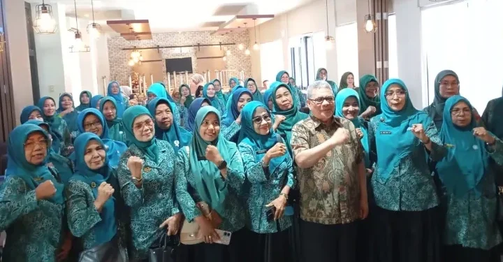 Reses dengan Anggota PKK Padang Timur, Muhidi Dorong Pelatihan dan Pembentukan Kelompok UMKM