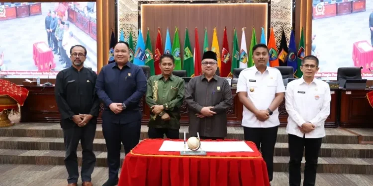 Agenda Penetapan Rancangan Awal RPJMD 2025 – 2029, DPRD Sumbar Sampaikan Sejumlah Catatan