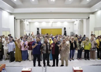 Sosialisasi Perda, Iqra Chissa Dorong UMKM Kota Padang Naik Kelas