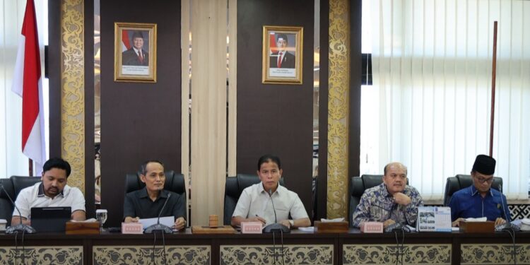 Komisi III DPRD Sumbar Kawal Pemprov Optimalkan PAD
