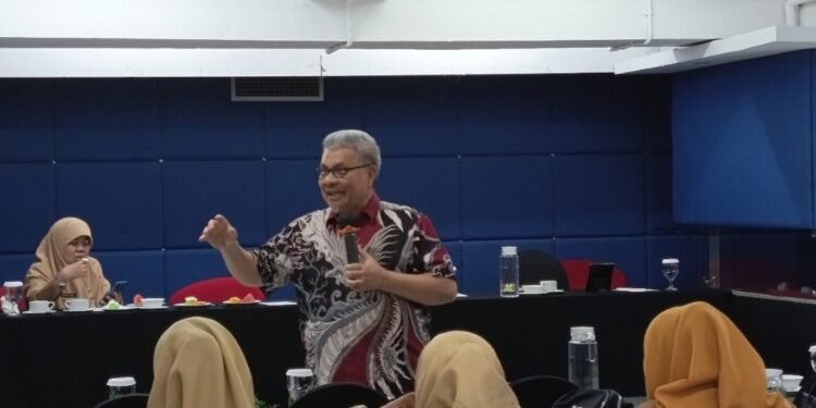 Pendidikan Khusus Sumbar Masih Hadapi Sejumlah Tantangan, Ketua DPRD Sumbar Soroti Teknologi Pembelajaran.